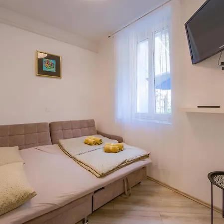 Beautiful In Apartment *
