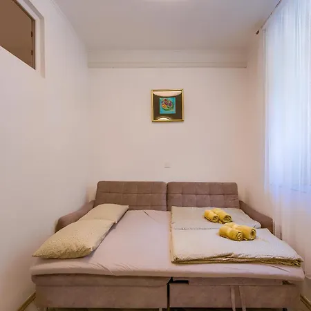 Beautiful In * Пула